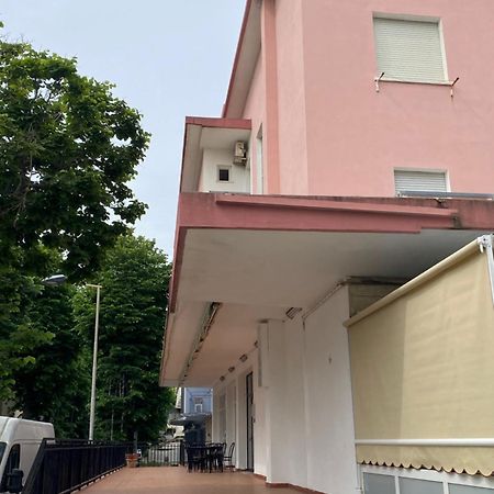 Hotel Piccari Nuova Gestione Rimini Dış mekan fotoğraf